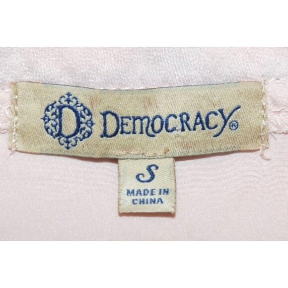 Democracy Pink Blouse Top Size S Embroidered Peek a Boo Long Sleeve Ruffle Colla - Picture 8 of 9